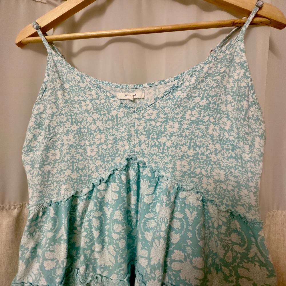 Maurices Blue Floral Tiered Mini Dress Womens Medium Rayon Flowy V-Neck
Y2K - Picture 3 of 8